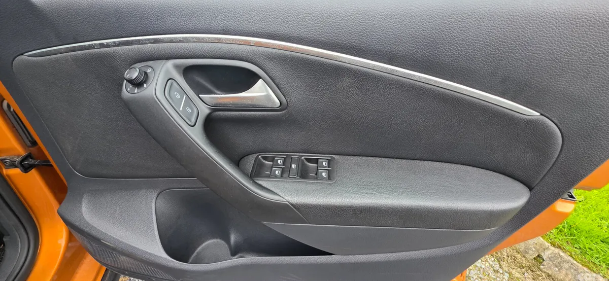 Volkswagen Polo Hatchback, Petrol, 2015, Orange
