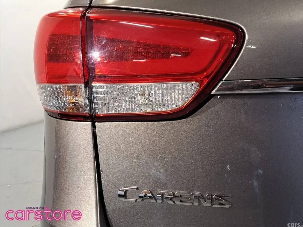 Kia Carens MPV, Diesel, 2016, Silver