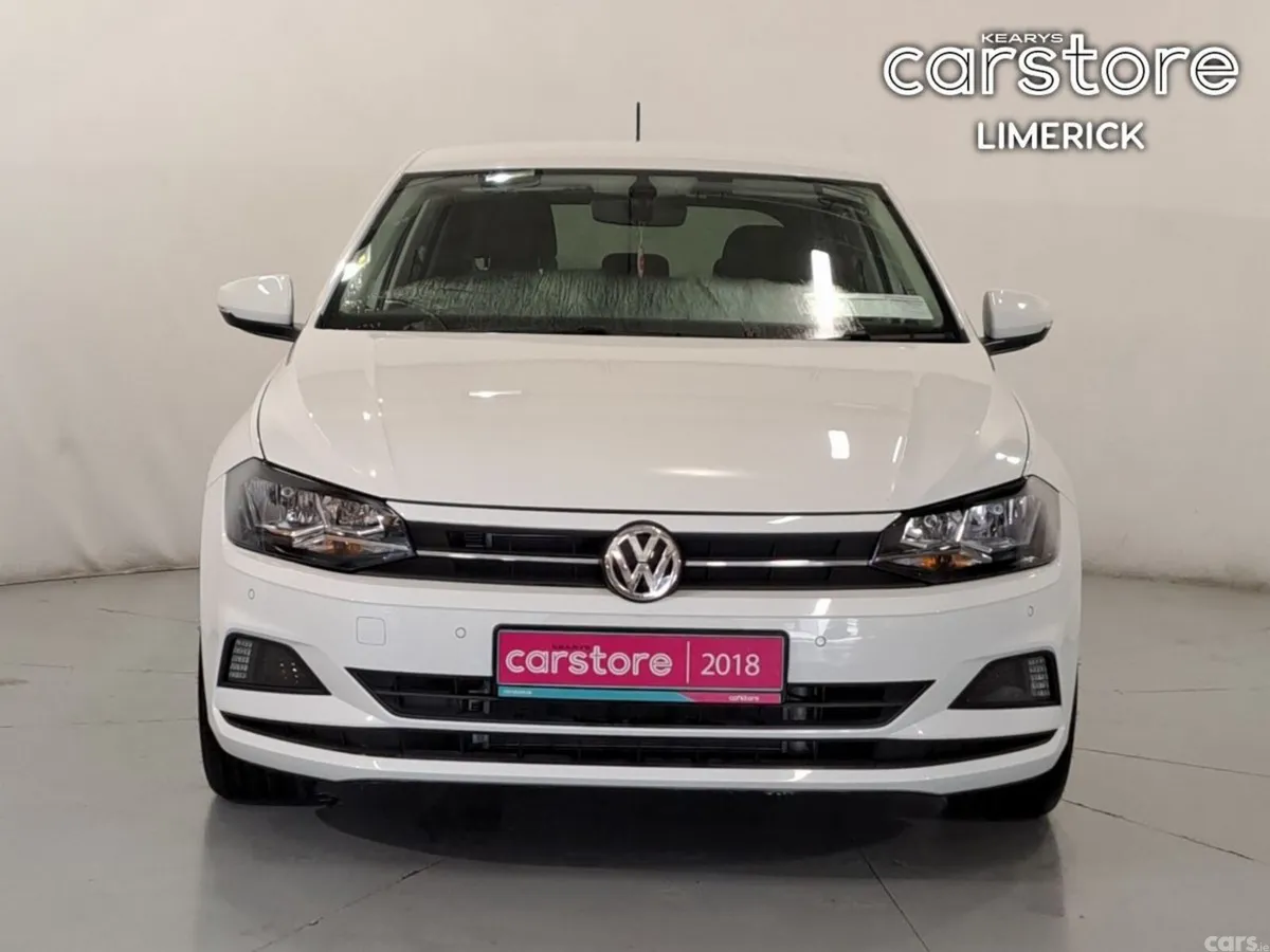 Volkswagen Polo Hatchback, Petrol, 2018, White