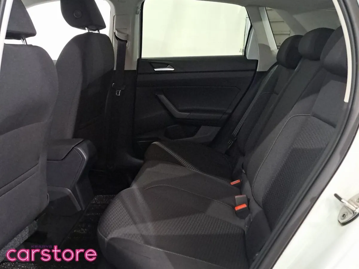 Volkswagen Polo Hatchback, Petrol, 2018, White