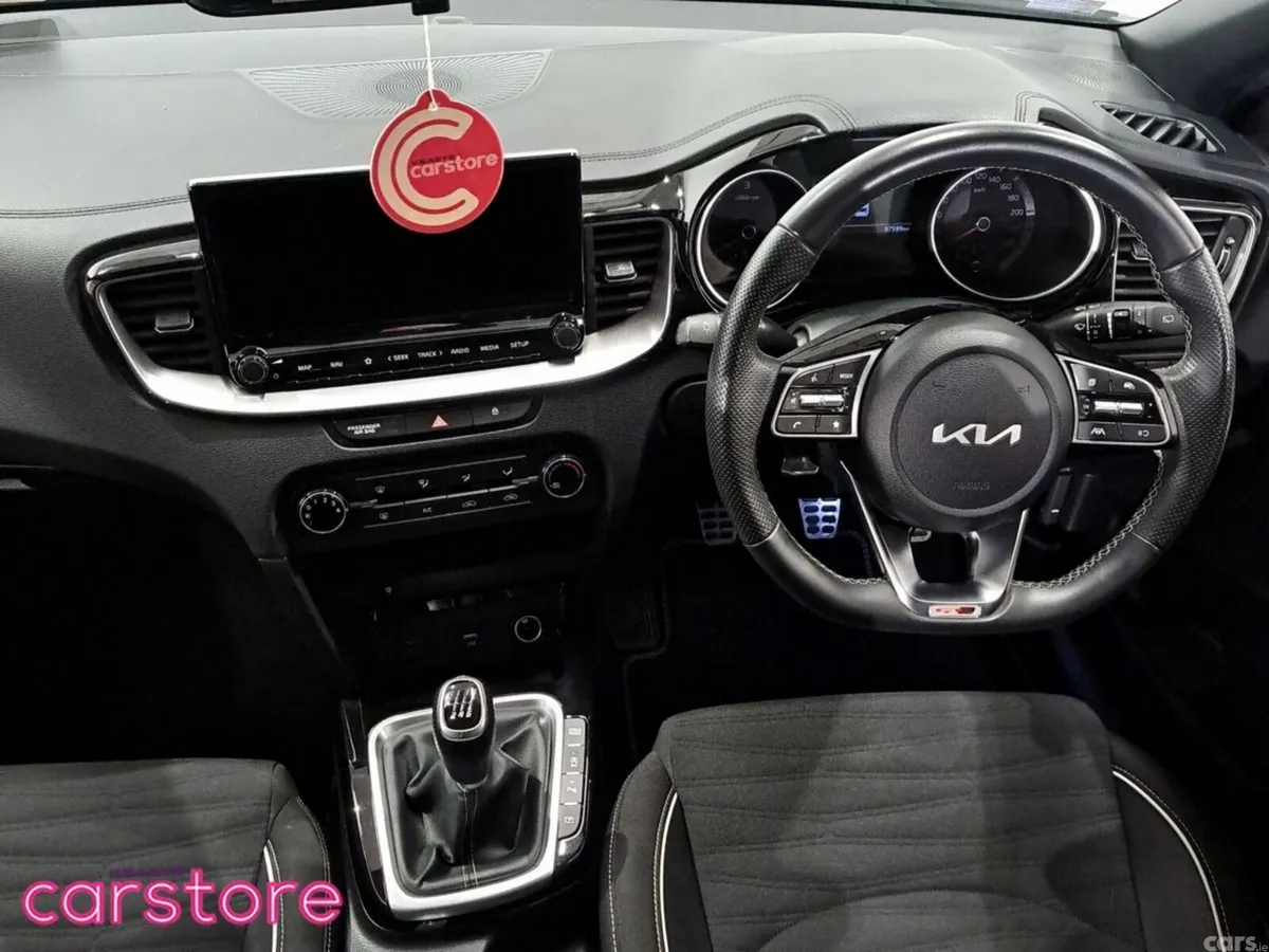 Kia Ceed Hatchback, Diesel Hybrid, 2023, Grey