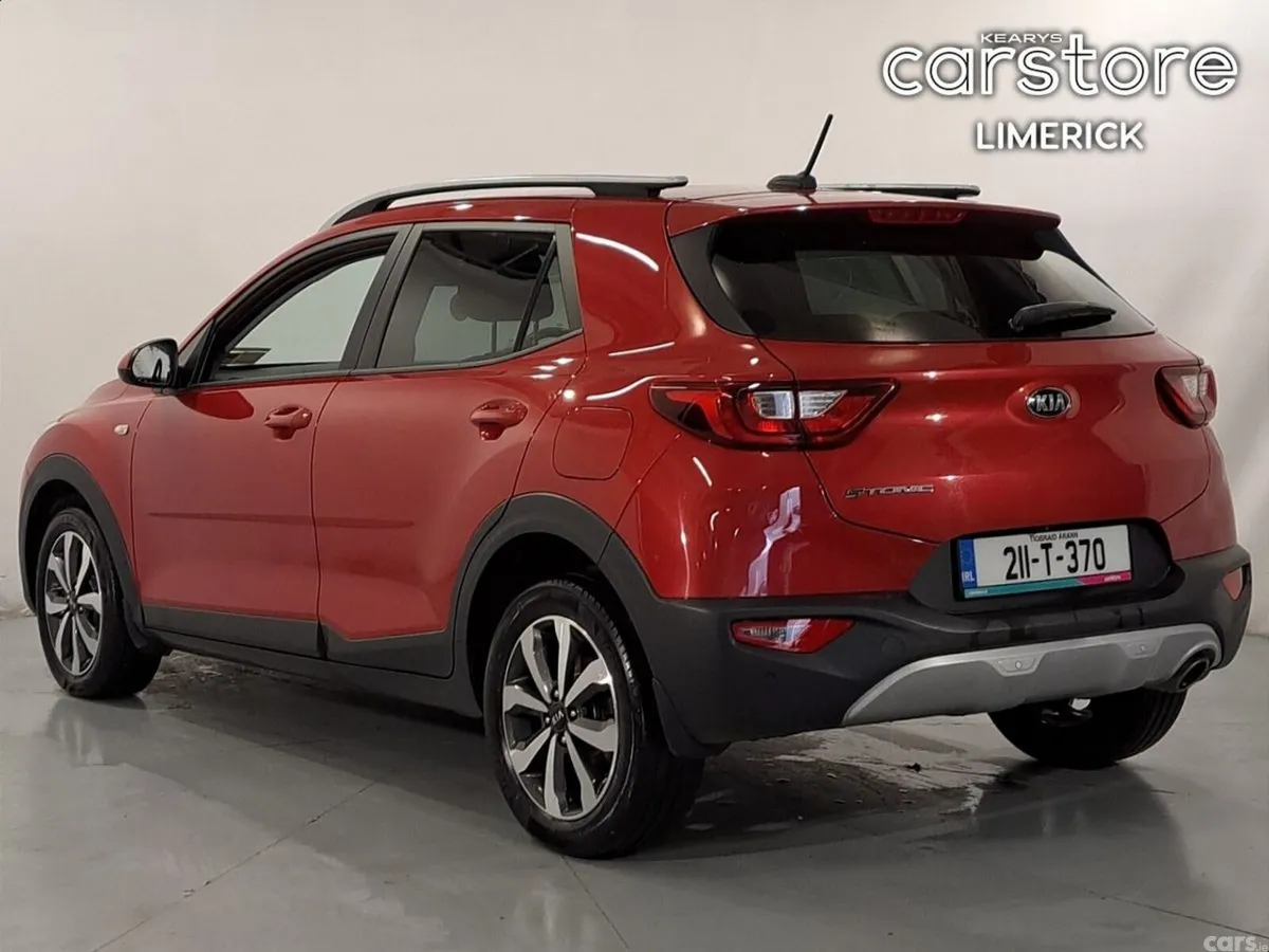 Kia Stonic Estate, Petrol, 2021, Red