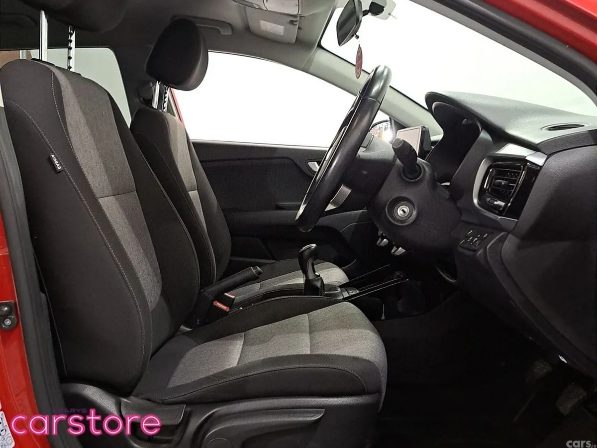 Kia Stonic Estate, Petrol, 2021, Red