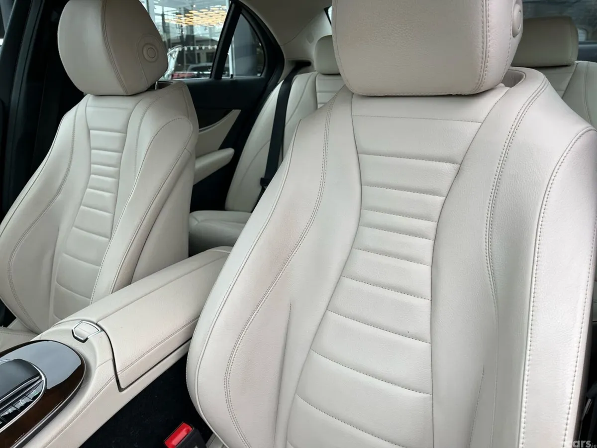 Mercedes-Benz E-Class Saloon, Diesel Hybrid, 2023, Blue