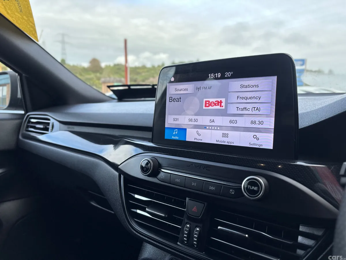 Ford Focus Hatchback, Diesel, 2020, Grey