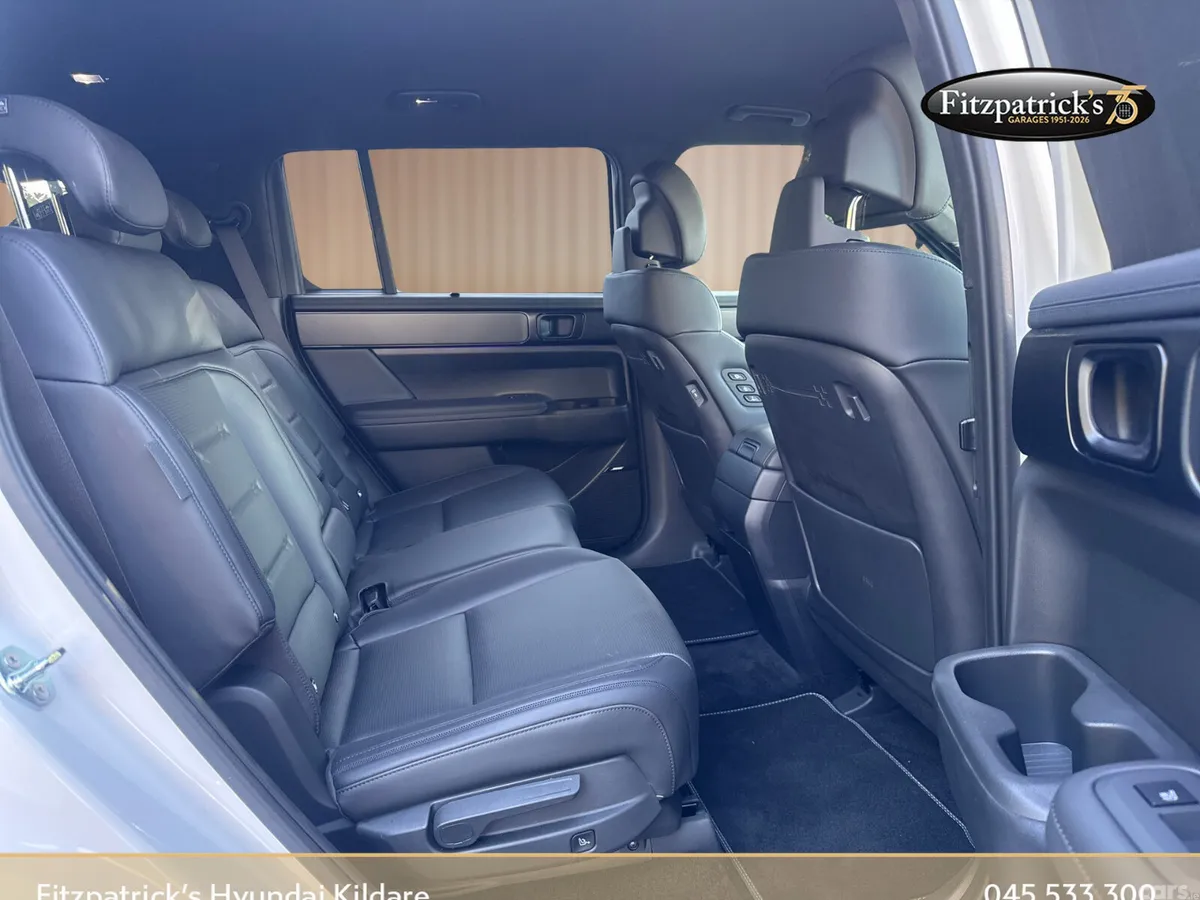 Hyundai Santa Fe SUV, Petrol Plug-in Hybrid, 2026, White