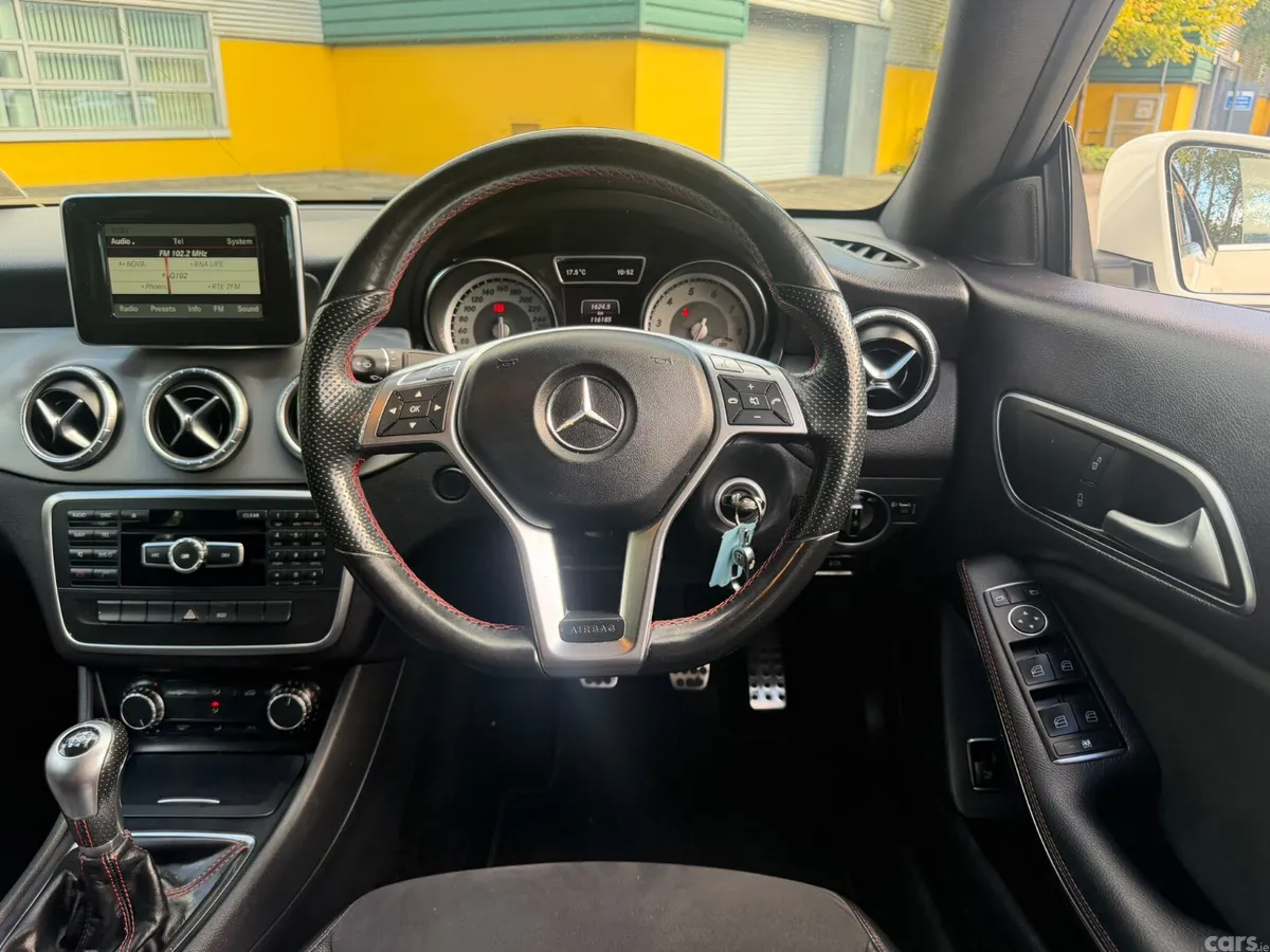 Mercedes-Benz CLA Saloon, Petrol, 2014, White