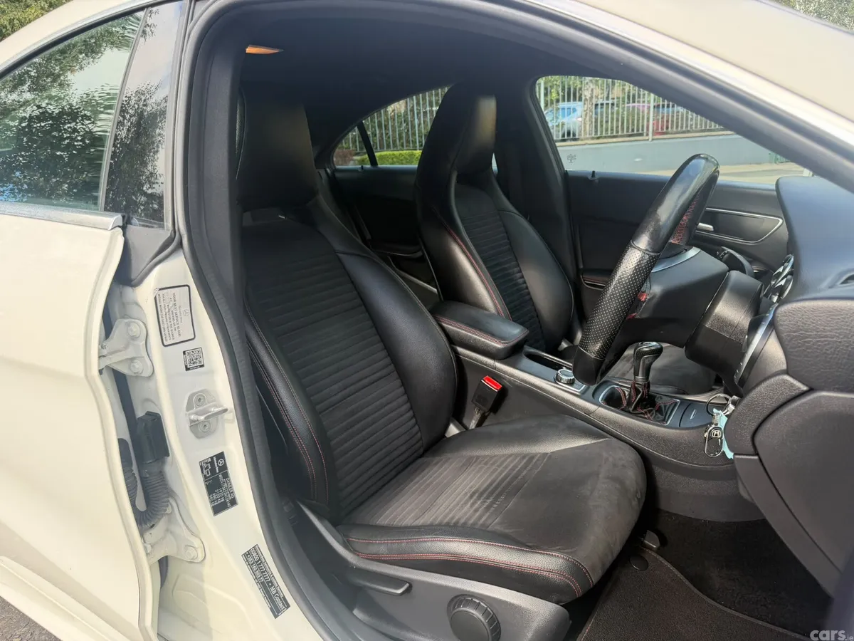 Mercedes-Benz CLA Saloon, Petrol, 2014, White