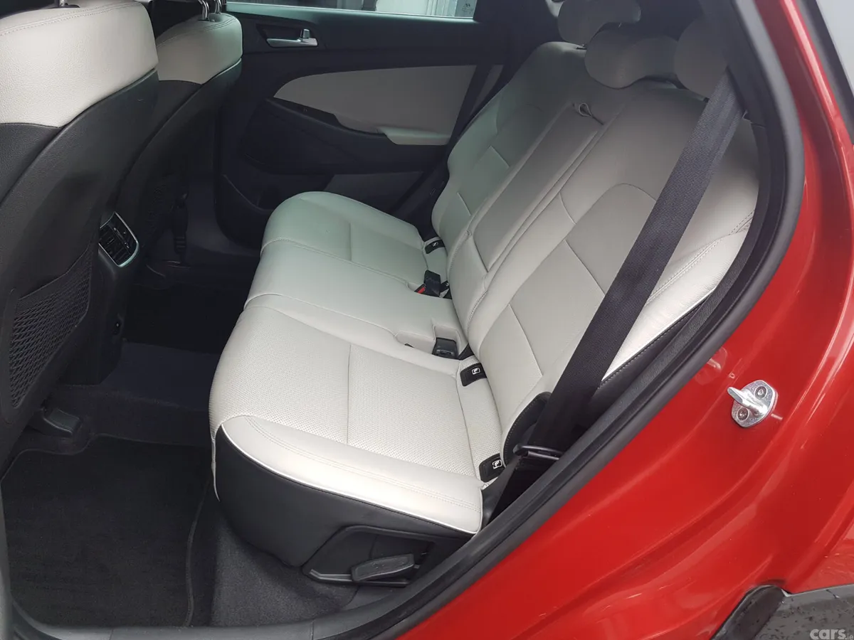 Hyundai Tucson SUV, Diesel, 2019, Red