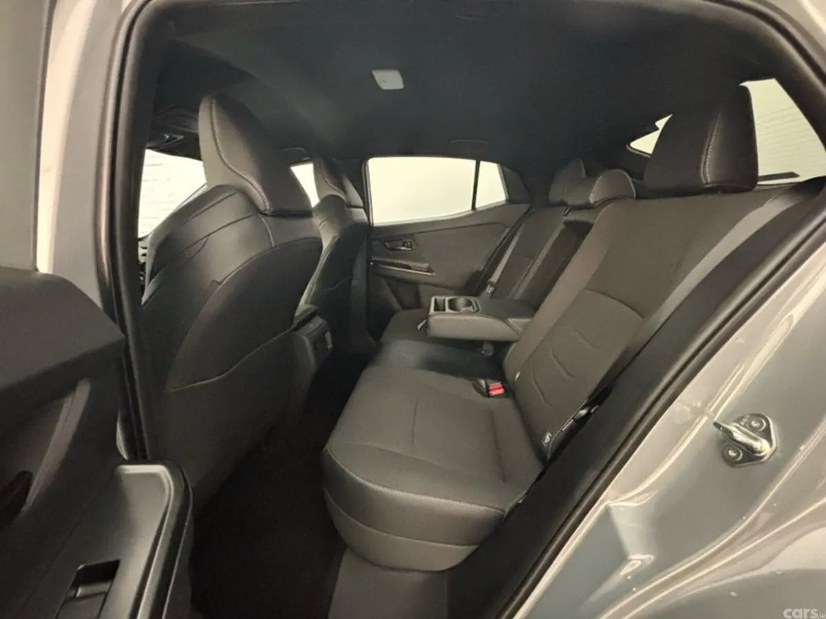 Toyota C-HR Estate, Electric, 2026, Grey