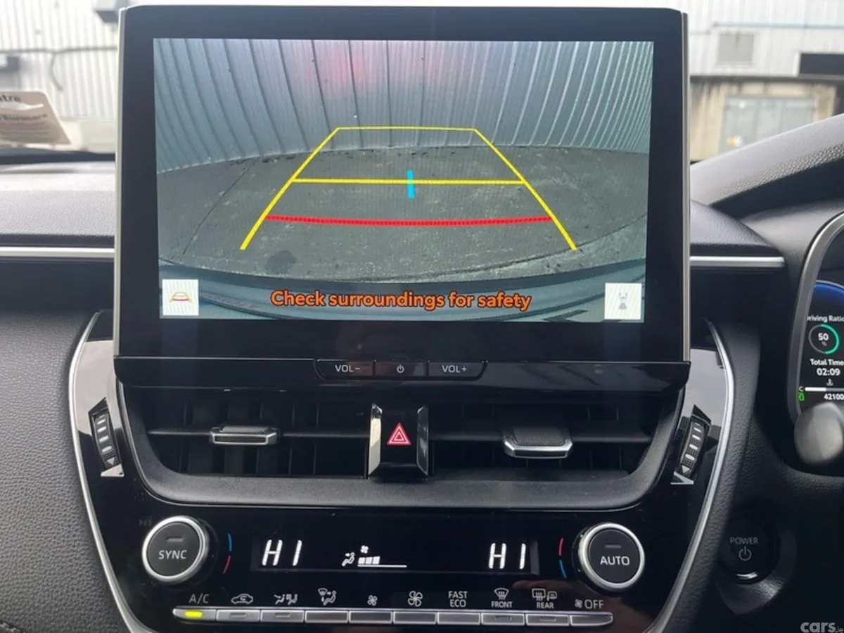 Toyota Corolla Cross Hatchback, Petrol Hybrid, 2025, Silver