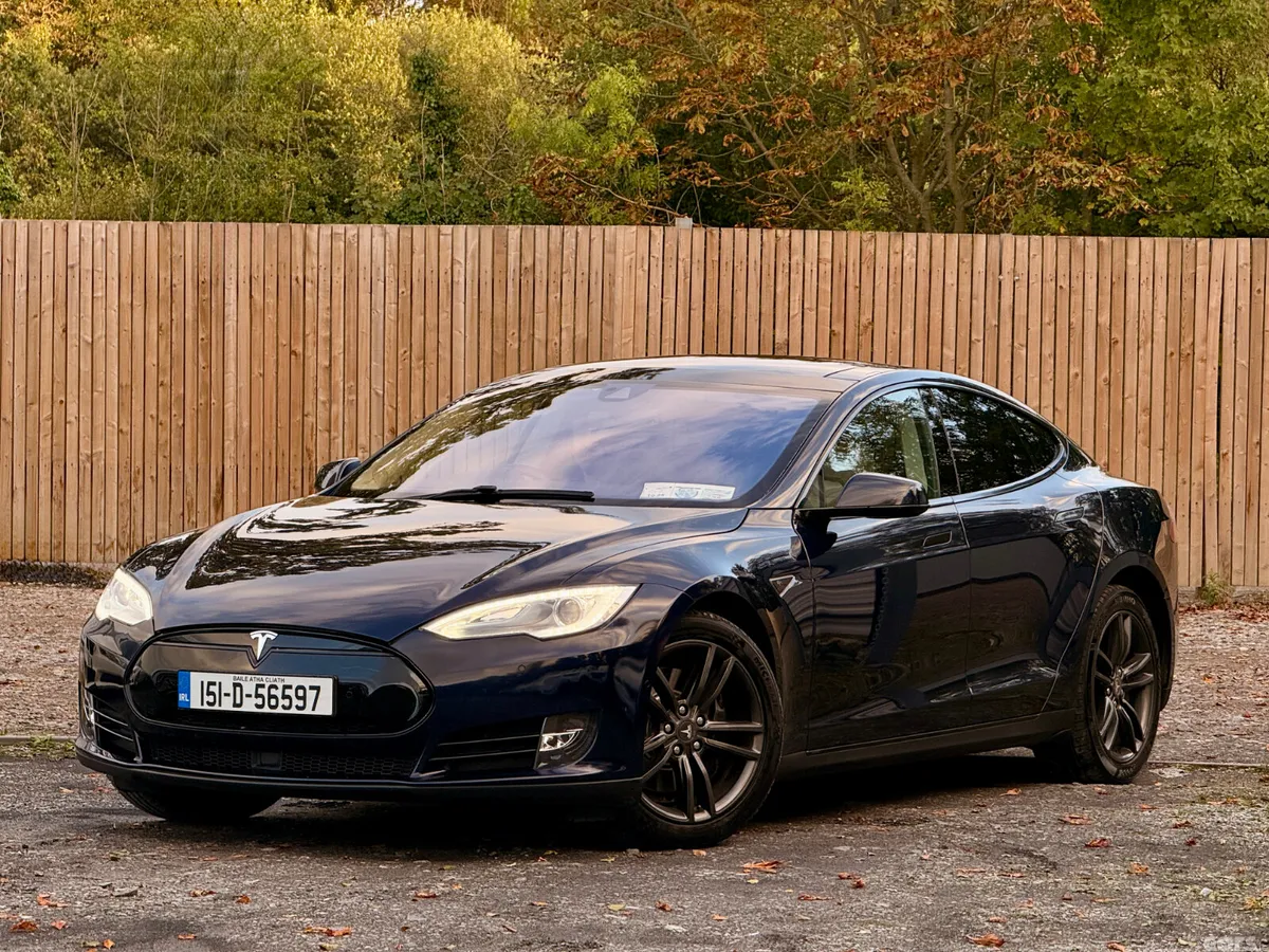 Tesla Model S Hatchback, Electric, 2015, Blue