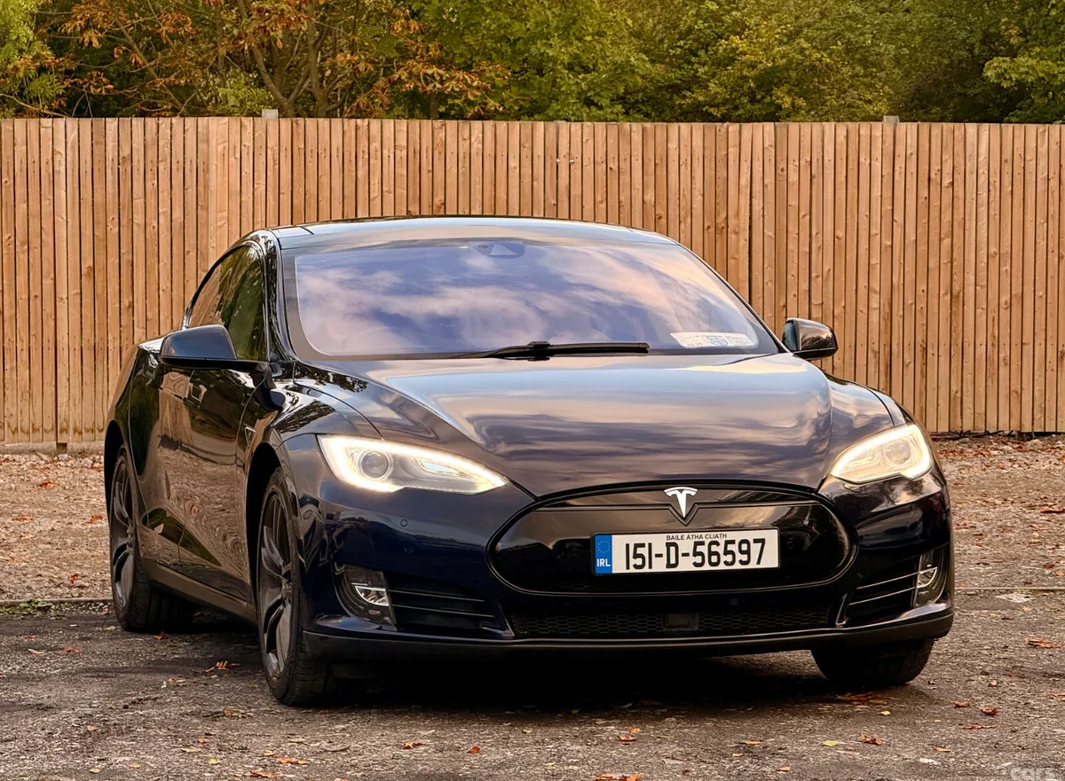 Tesla Model S Hatchback, Electric, 2015, Blue