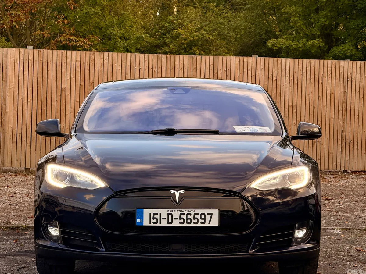 Tesla Model S Hatchback, Electric, 2015, Blue