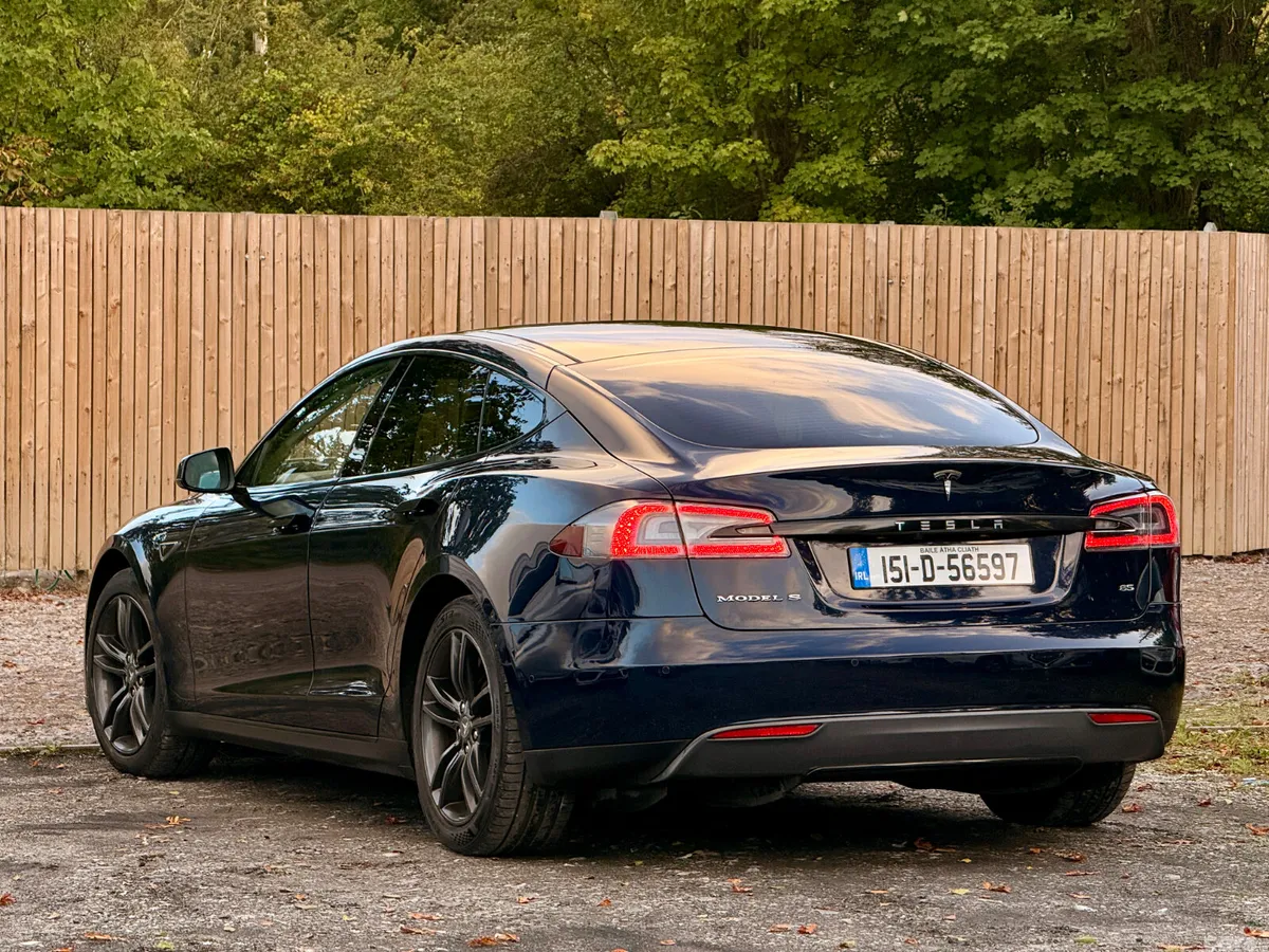 Tesla Model S Hatchback, Electric, 2015, Blue