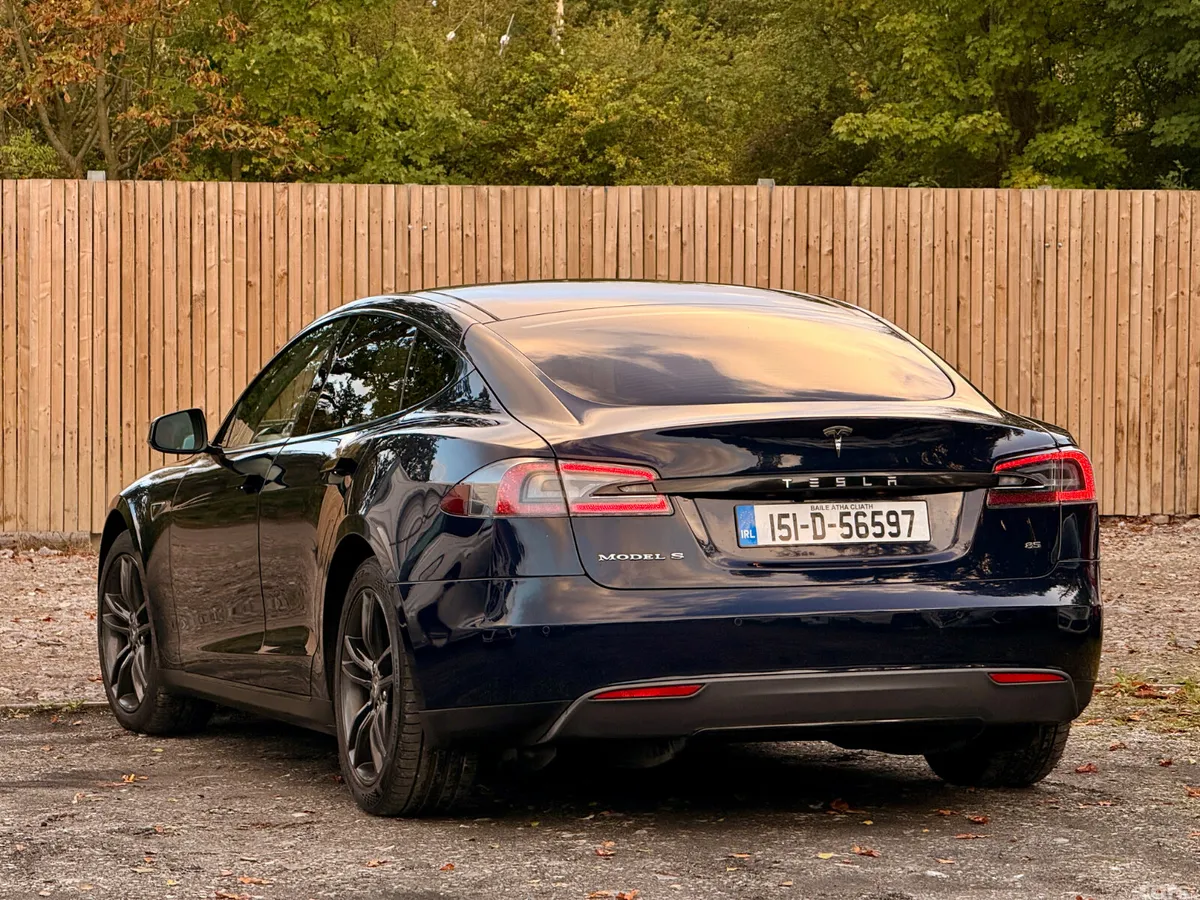 Tesla Model S Hatchback, Electric, 2015, Blue