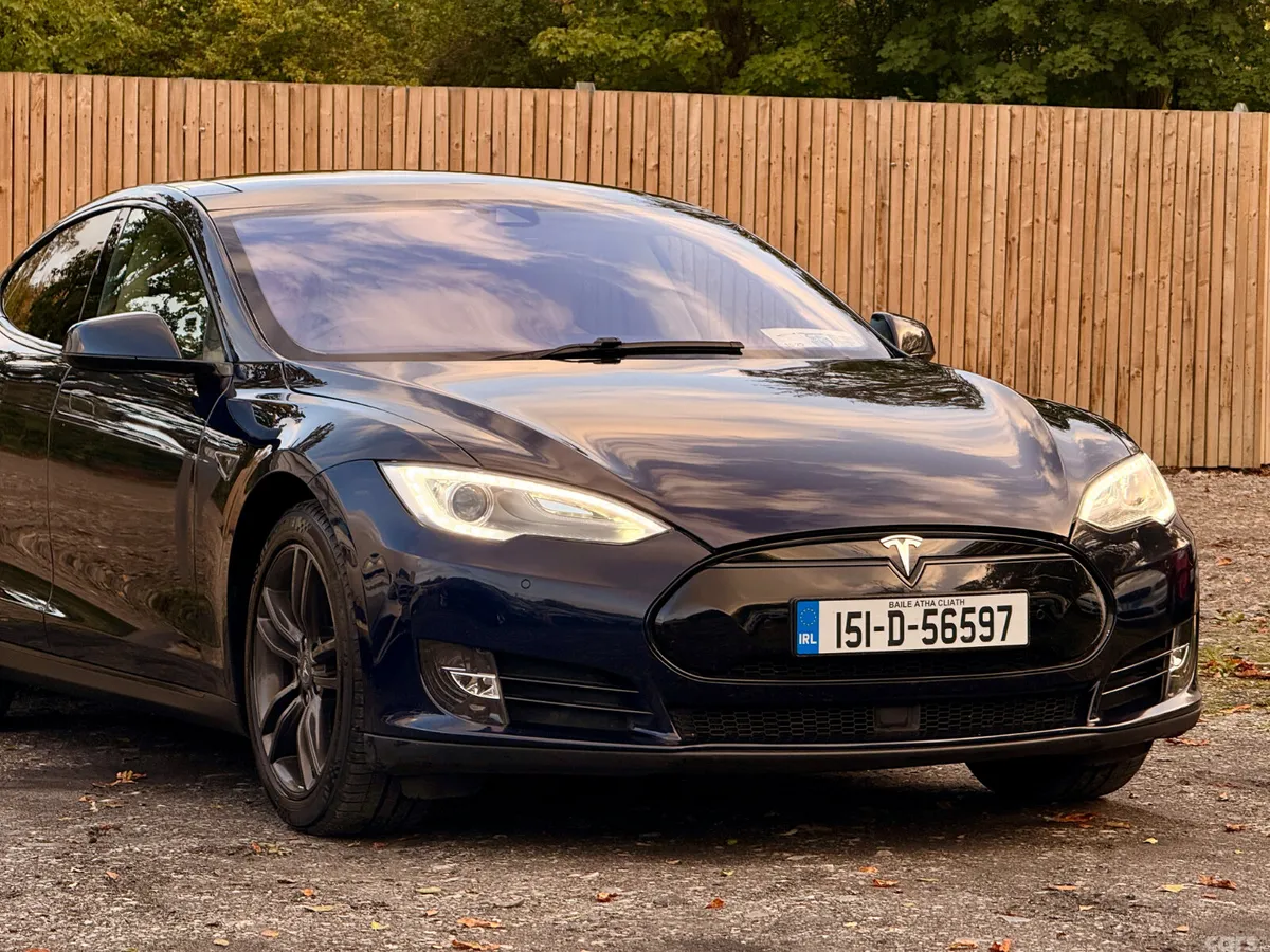 Tesla Model S Hatchback, Electric, 2015, Blue