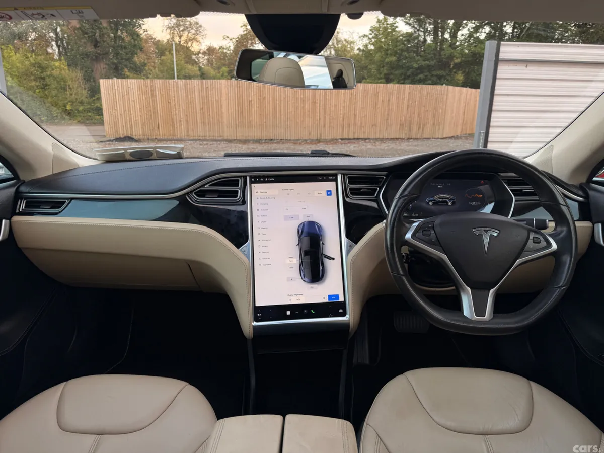 Tesla Model S Hatchback, Electric, 2015, Blue