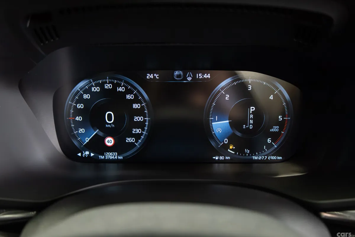 Volvo XC60 SUV, Diesel, 2020, Blue