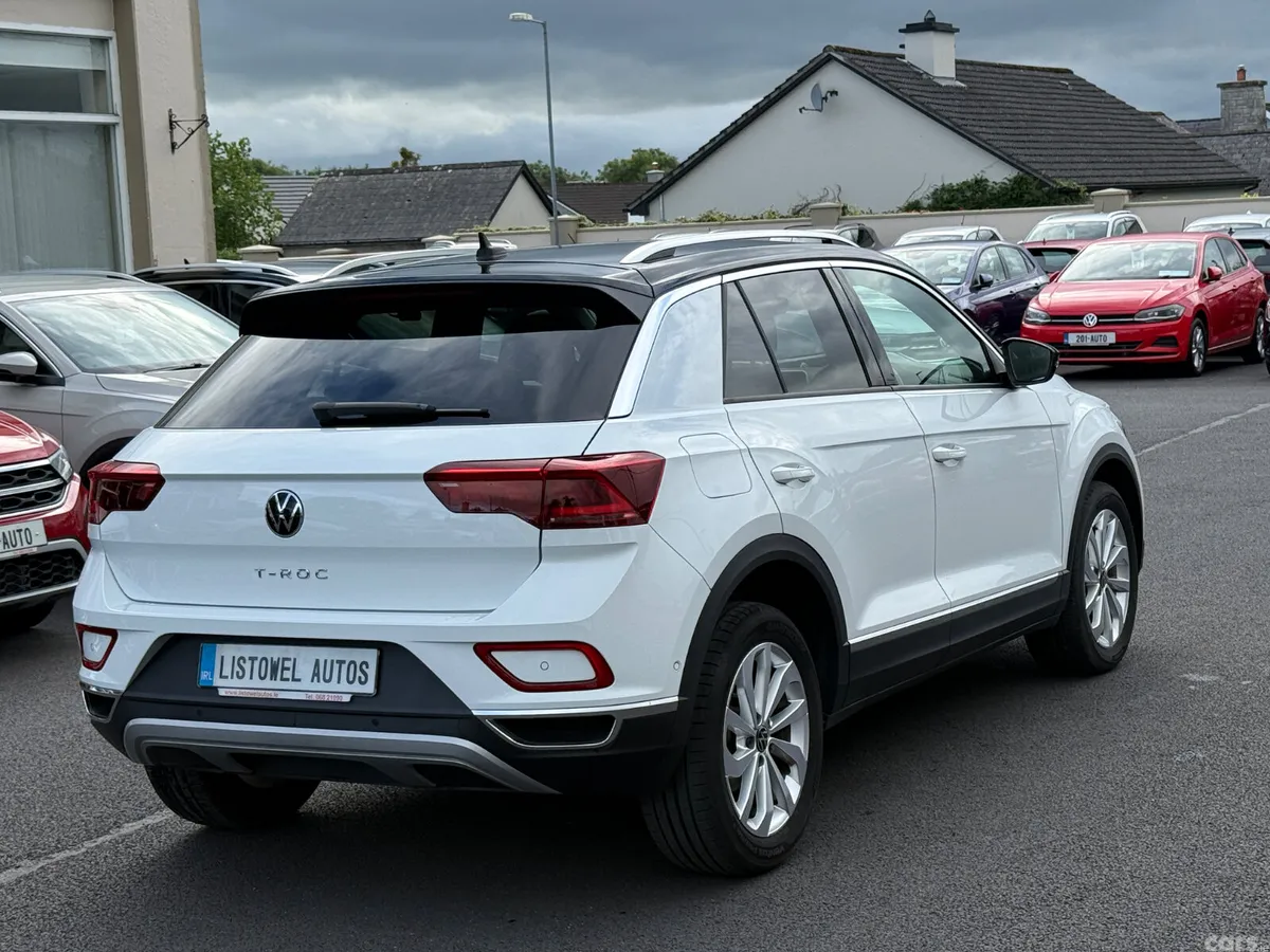 Volkswagen T-Roc SUV, Petrol, 2023, White
