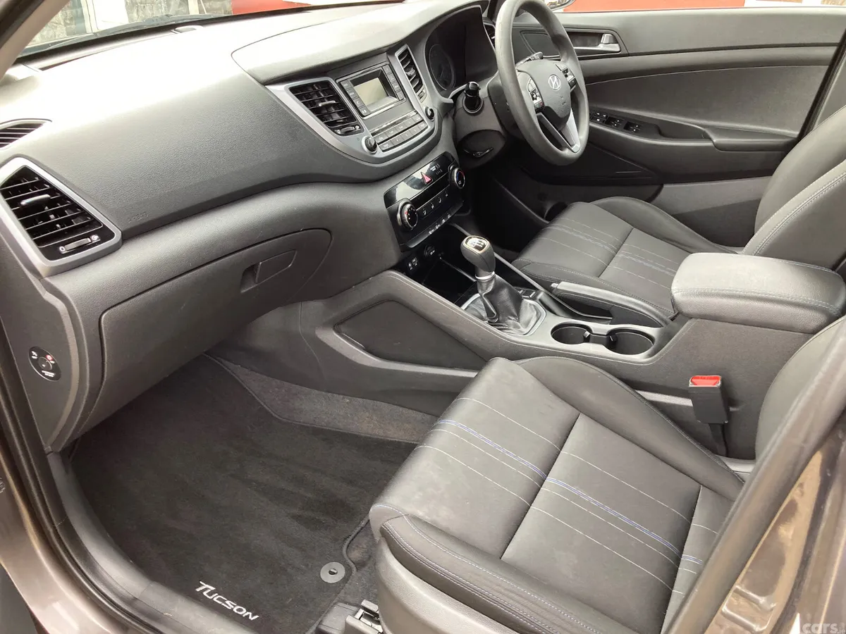 Hyundai Tucson SUV, Diesel, 2016, Grey