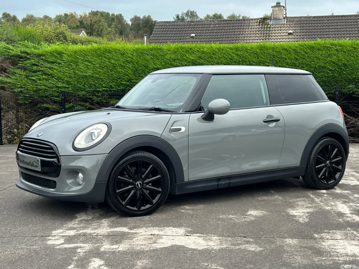 Mini Cooper Hatchback, Petrol, 2018, Grey