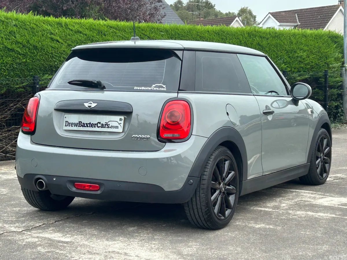 Mini Cooper Hatchback, Petrol, 2018, Grey