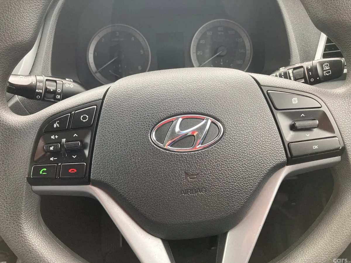 Hyundai Tucson SUV, Diesel, 2016, Grey