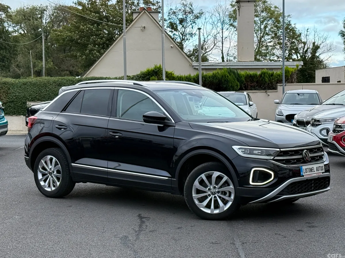 Volkswagen T-Roc SUV, Diesel, 2023, Black