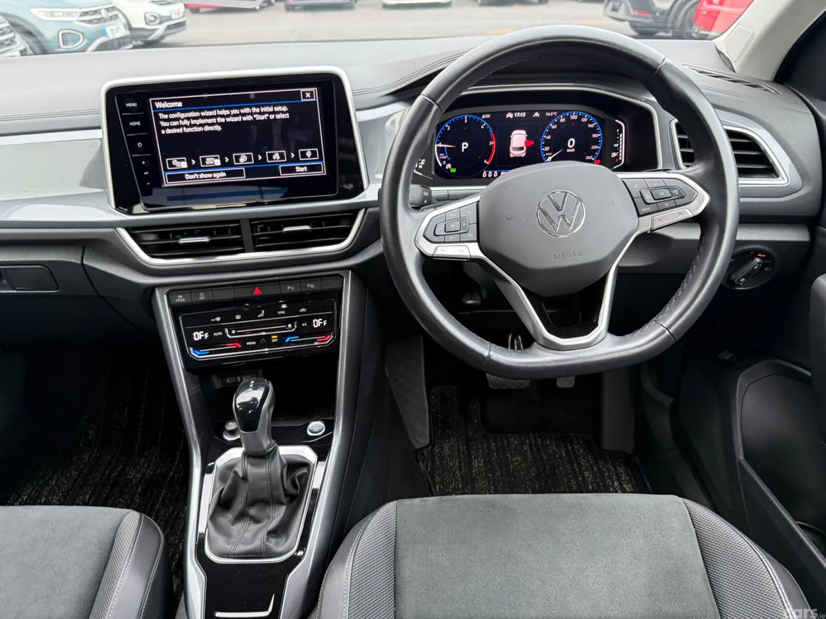 Volkswagen T-Roc SUV, Diesel, 2023, Black