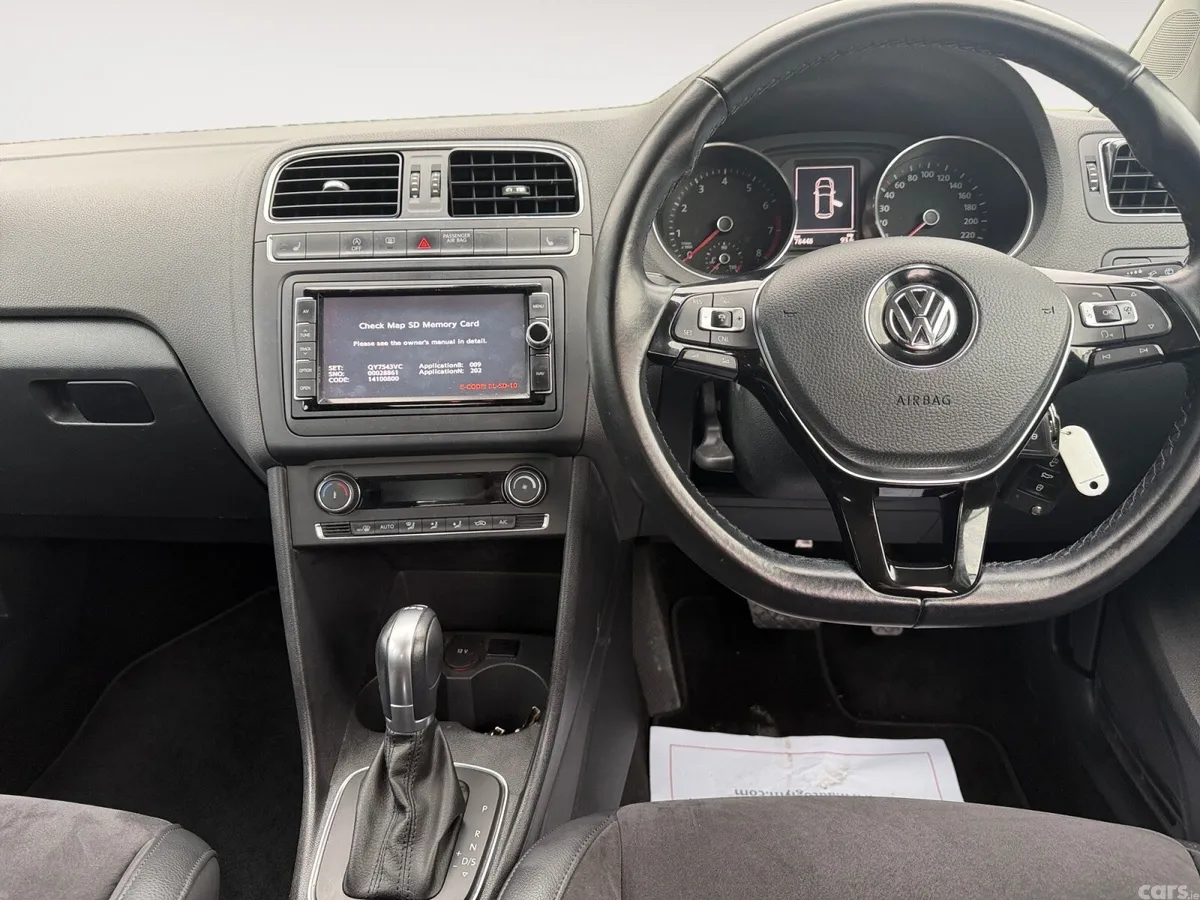 Volkswagen Polo Hatchback, Petrol, 2017, White