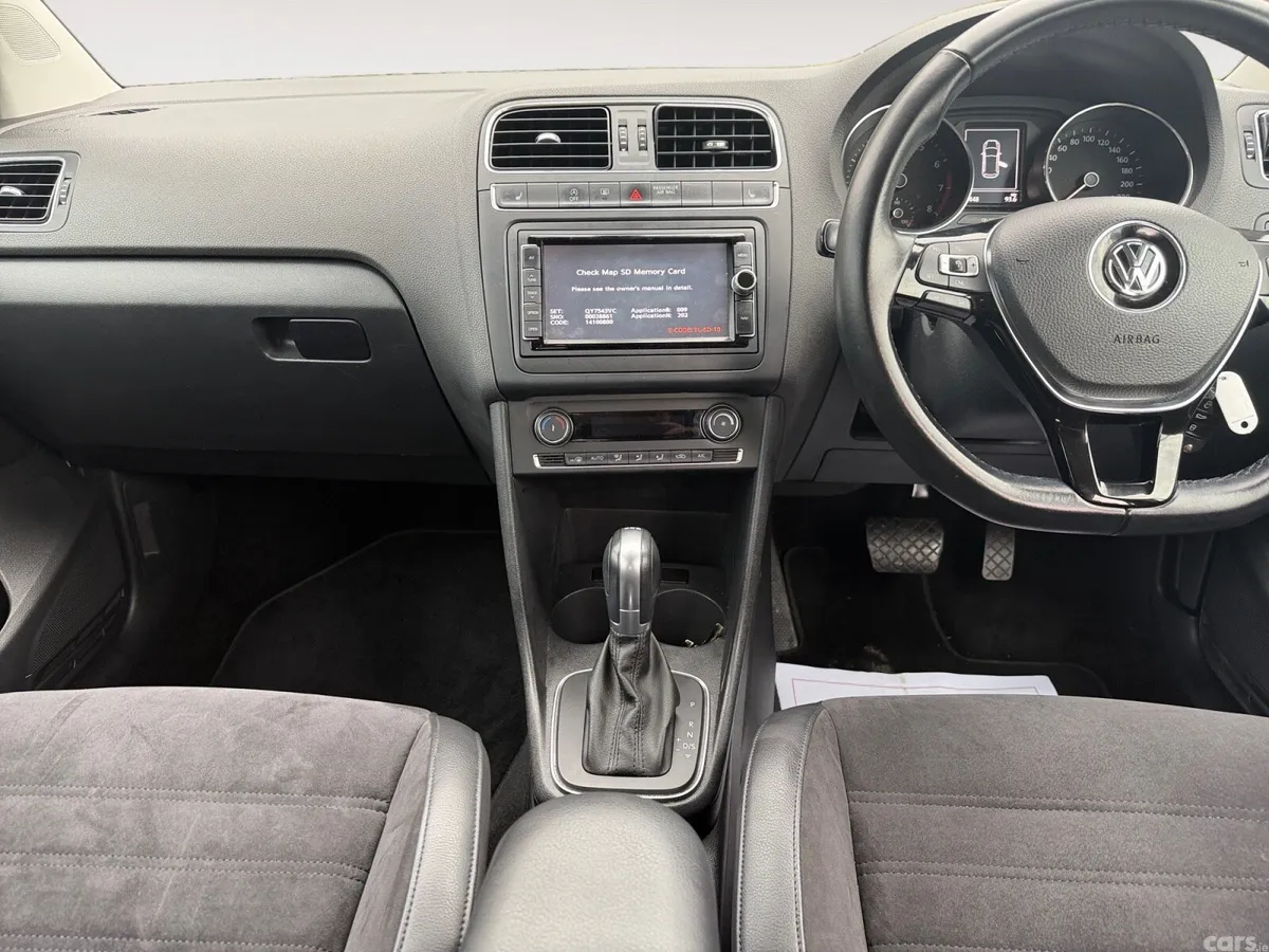 Volkswagen Polo Hatchback, Petrol, 2017, White