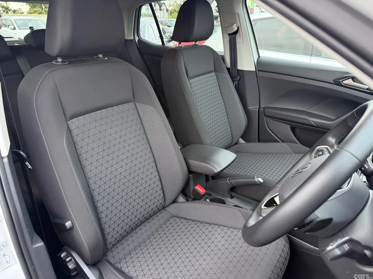 Volkswagen T-Cross MPV, Petrol, 2023, White