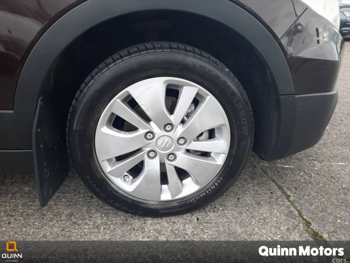 Suzuki SX4 S-Cross Hatchback, Diesel, 2015, Brown
