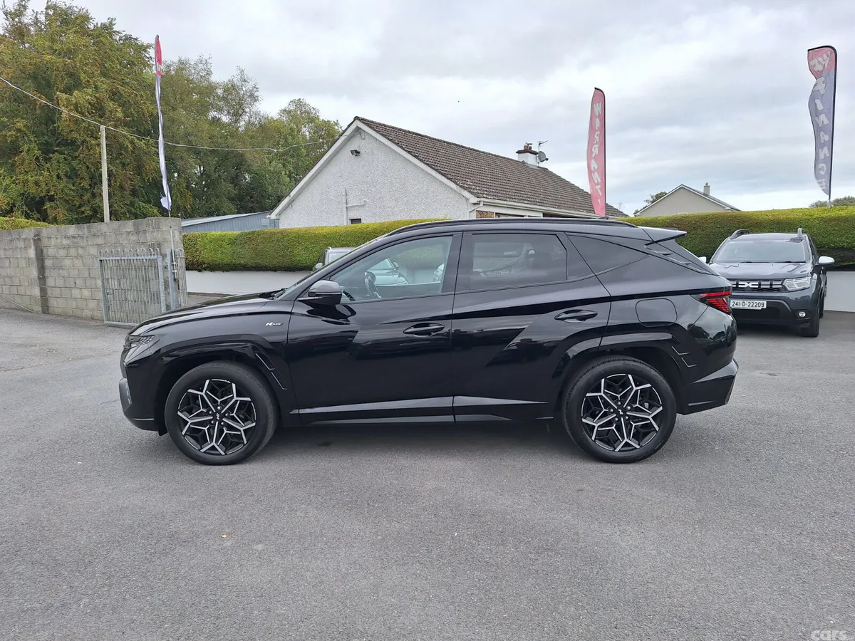 Hyundai Tucson SUV, Petrol Plug-in Hybrid, 2023, Black