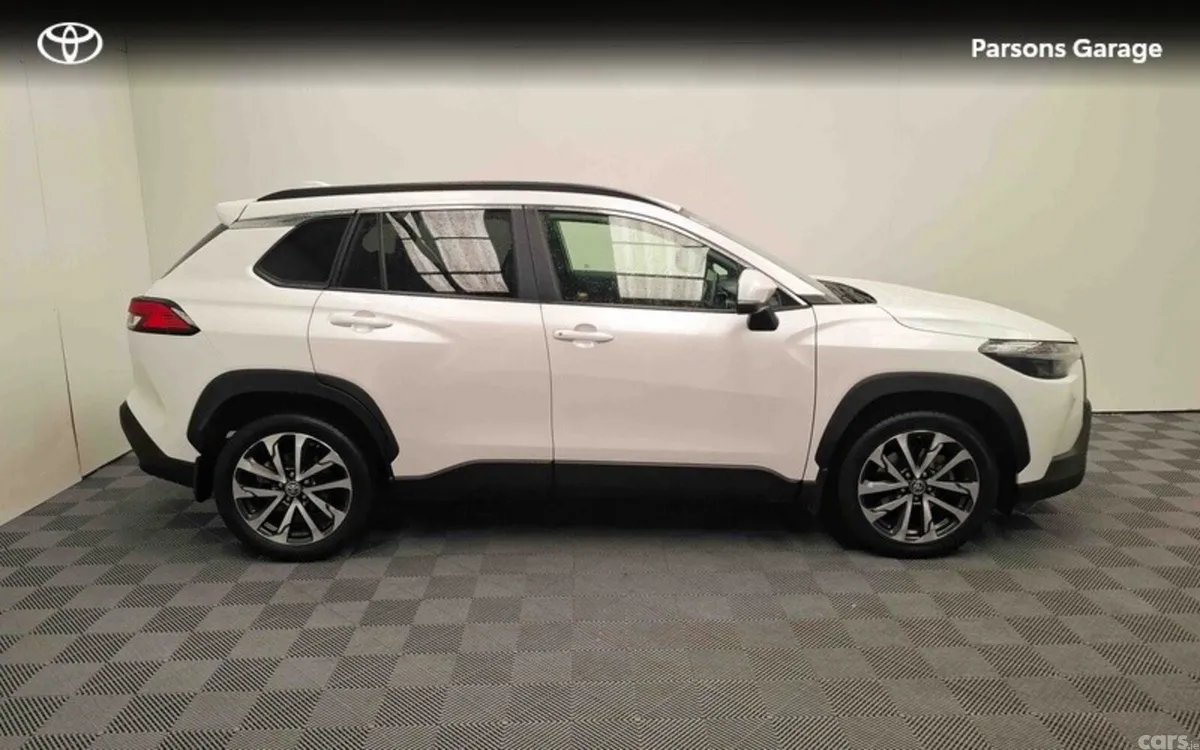 Toyota Corolla Cross SUV, Petrol Hybrid, 2024, White