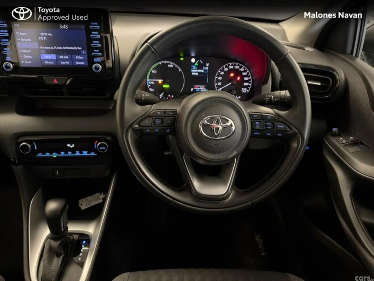 Toyota Yaris Hatchback, Petrol Hybrid, 2023, Grey