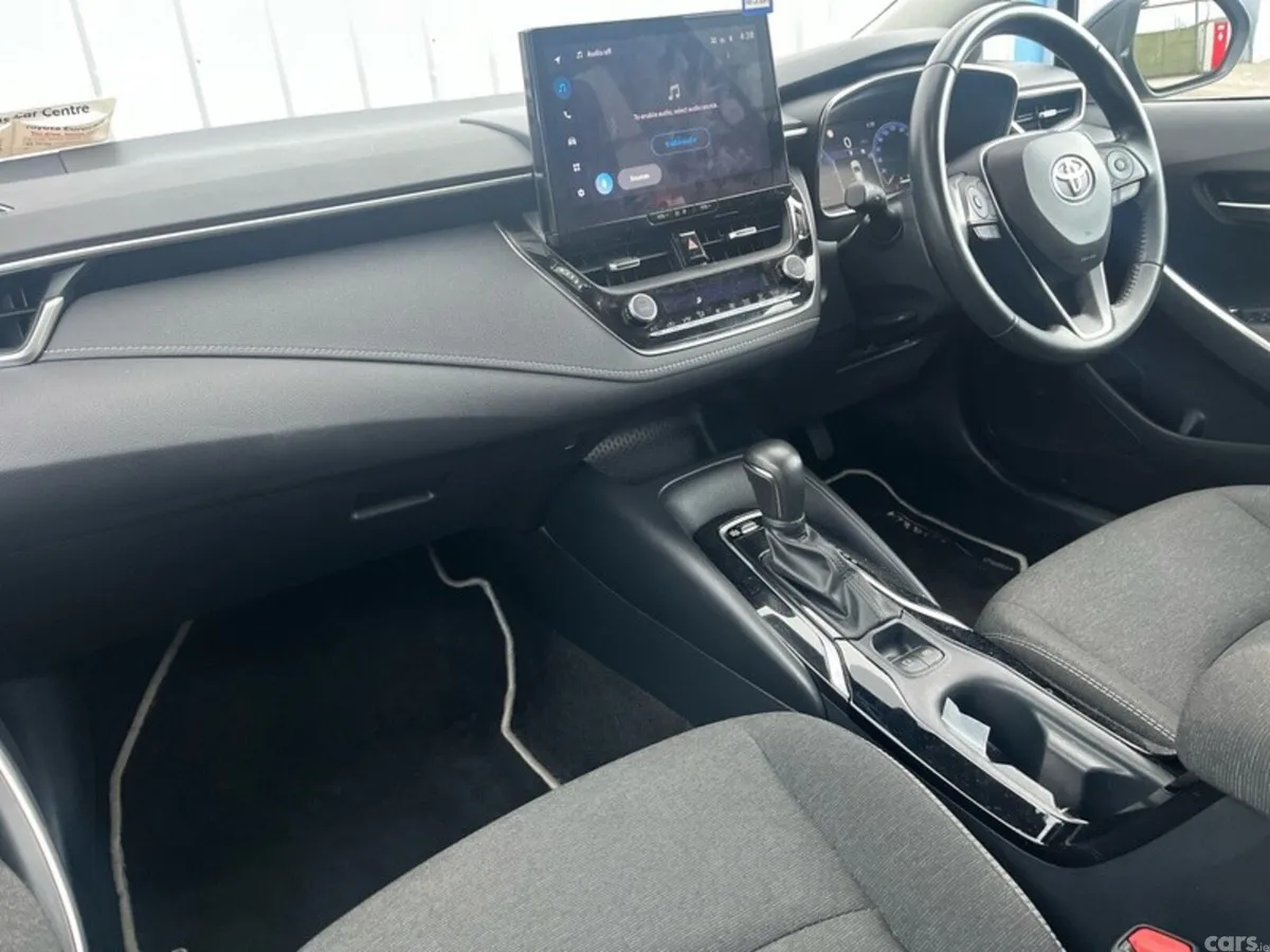 Toyota Corolla Saloon, Petrol Hybrid, 2024, Blue