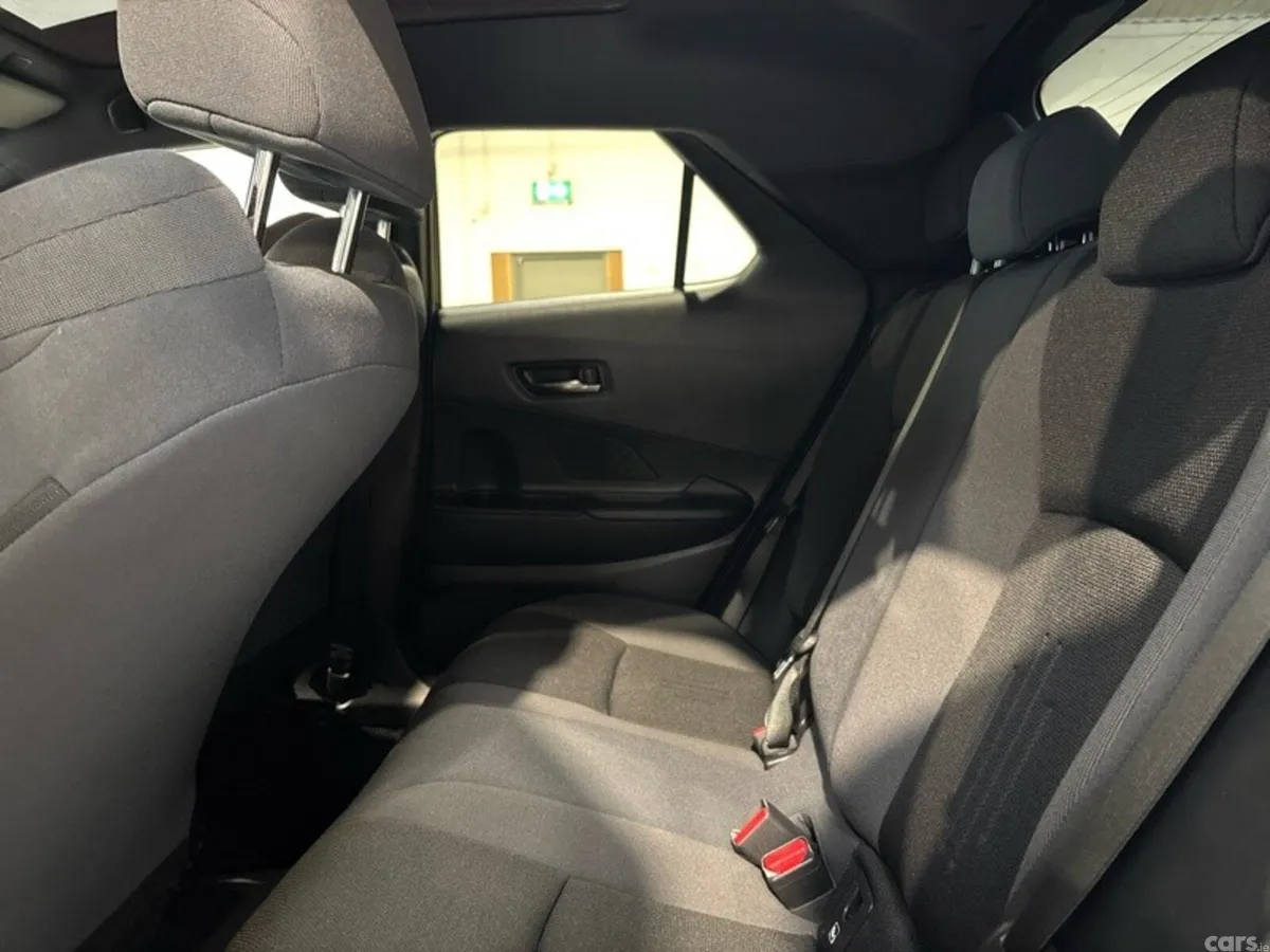 Toyota C-HR Hatchback, Petrol Plug-in Hybrid, 2025, Silver