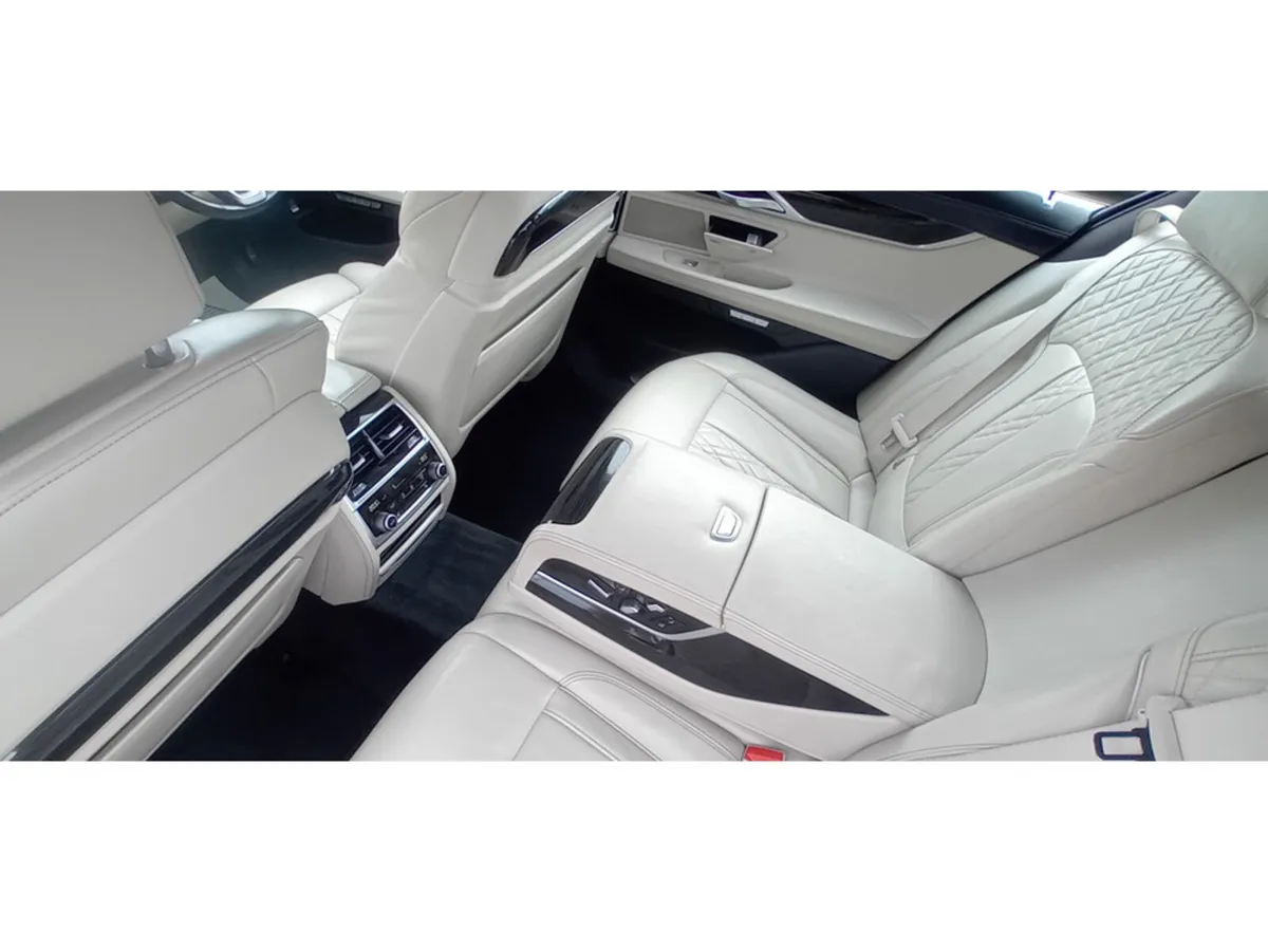 BMW 7-Series Saloon, Diesel, 2017, Black