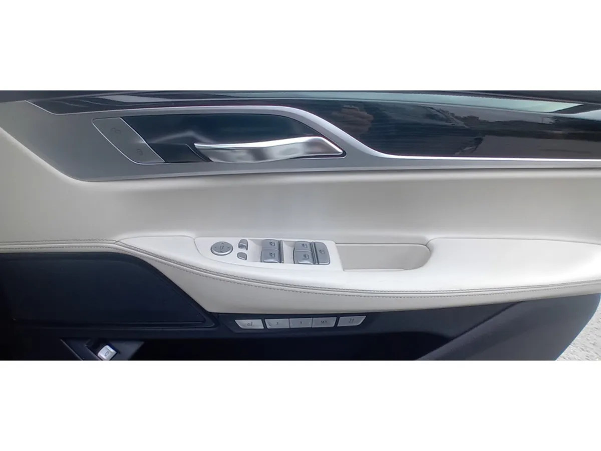 BMW 7-Series Saloon, Diesel, 2017, Black