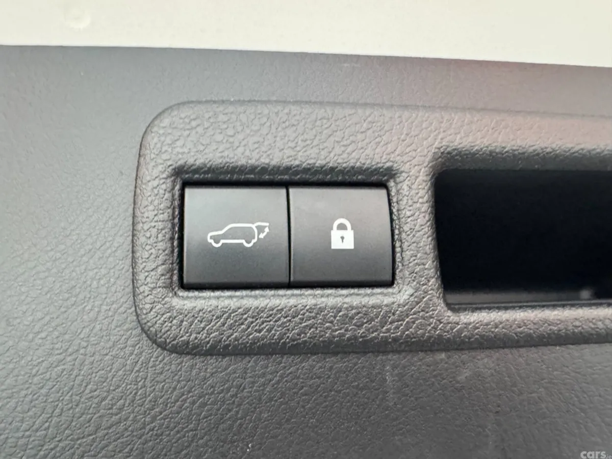 Lexus NX SUV, Petrol Hybrid, 2019, White