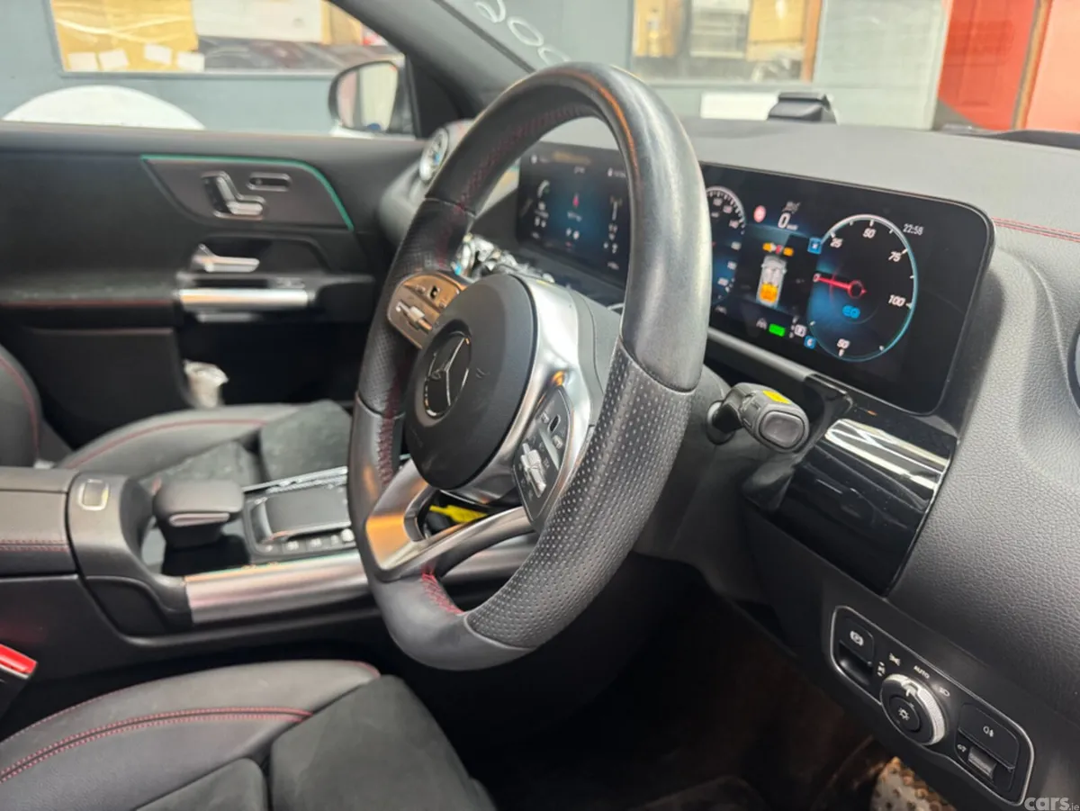 Mercedes-Benz EQA SUV, Electric, 2023, Grey