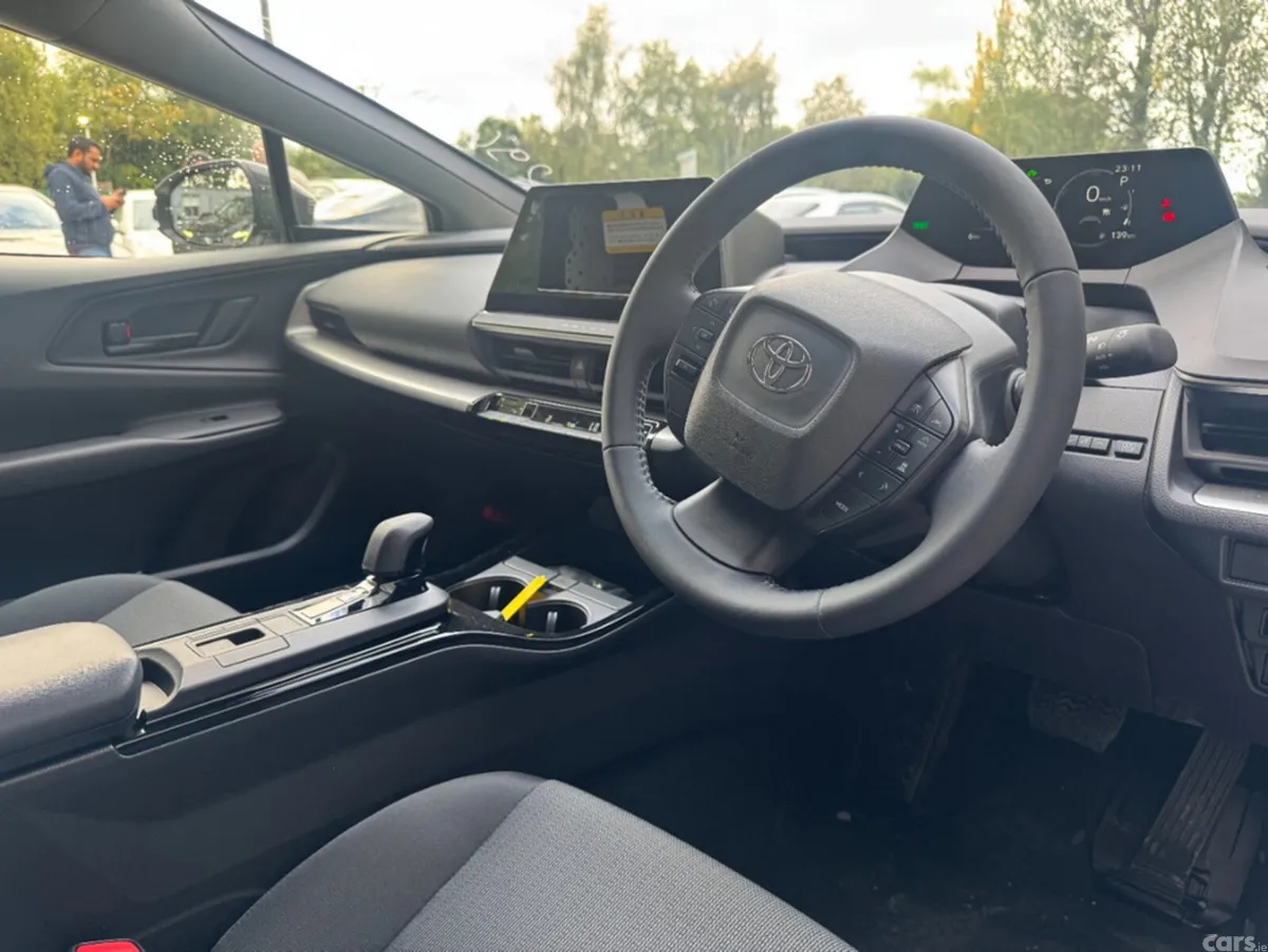 Toyota Prius Saloon, Unknown, 2026, White