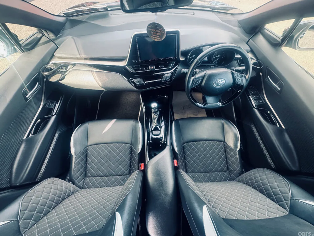 Toyota C-HR Hatchback, Petrol Hybrid, 2019, Black