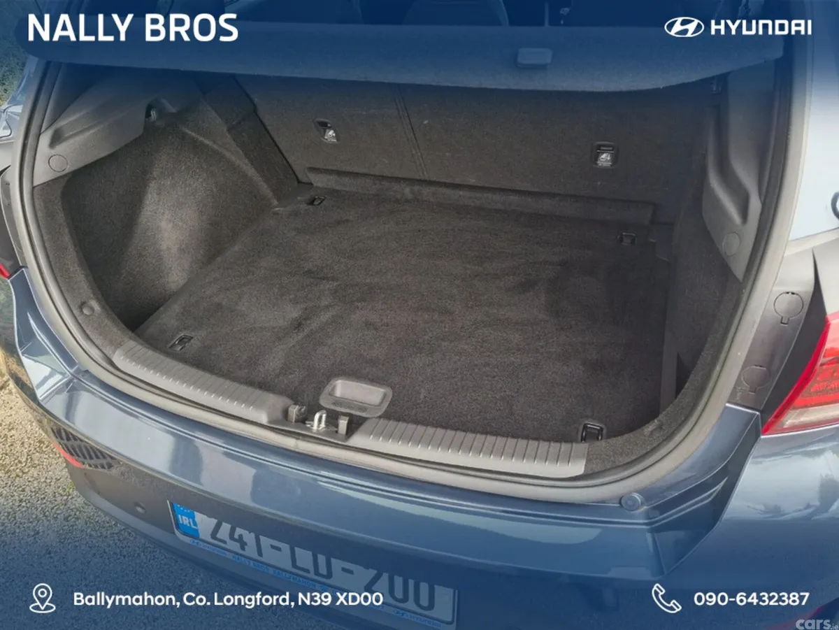 Hyundai i30 Hatchback, Petrol, 2024, Blue