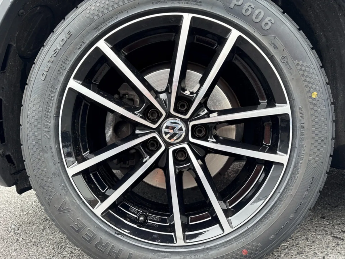 Volkswagen T-Roc Estate, Petrol, 2019, Blue