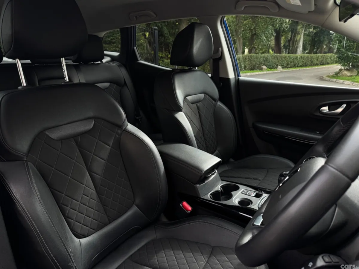 Renault Kadjar SUV, Petrol, 2019, Blue