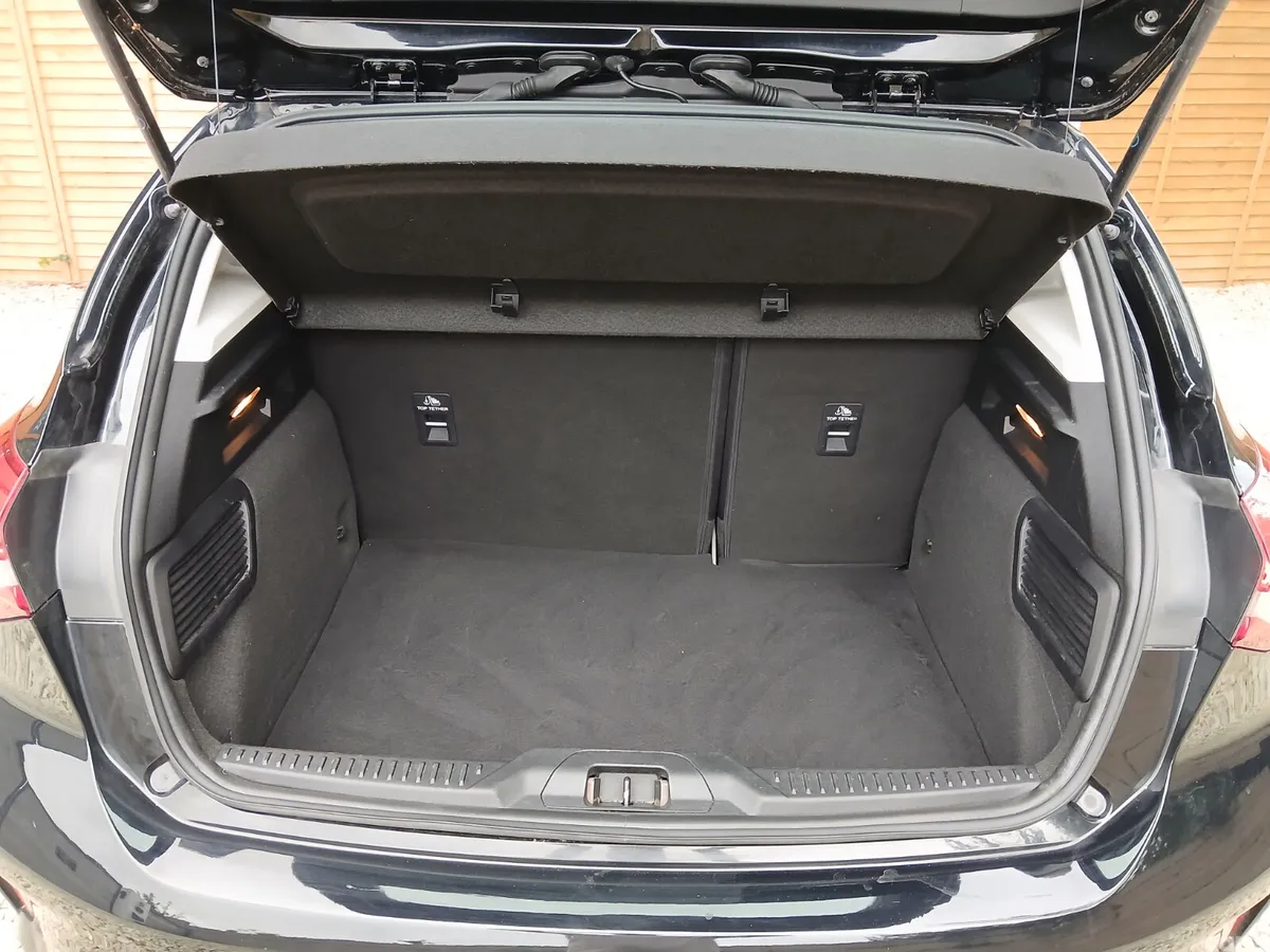 Ford Focus Hatchback, Diesel, 2019, Black