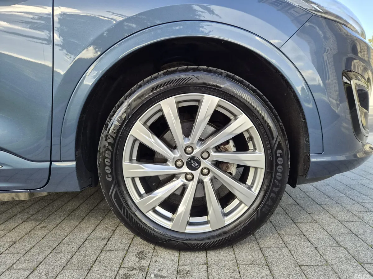 Ford Kuga SUV, Petrol Plug-in Hybrid, 2022, Blue